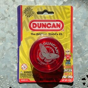 NWT 2015 DUNCAN YO-YO --BUTTERFLY - NEW in Package - Red - #3124BU - APHRM